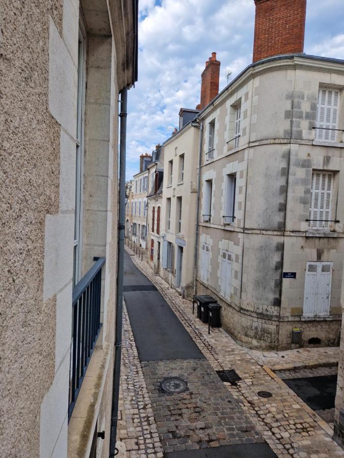 Le Saint Jean Et Son Parking Privee Apartamento Blois Exterior foto